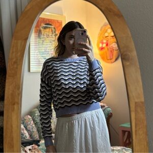 Hollister Wavy Patterned Sweater